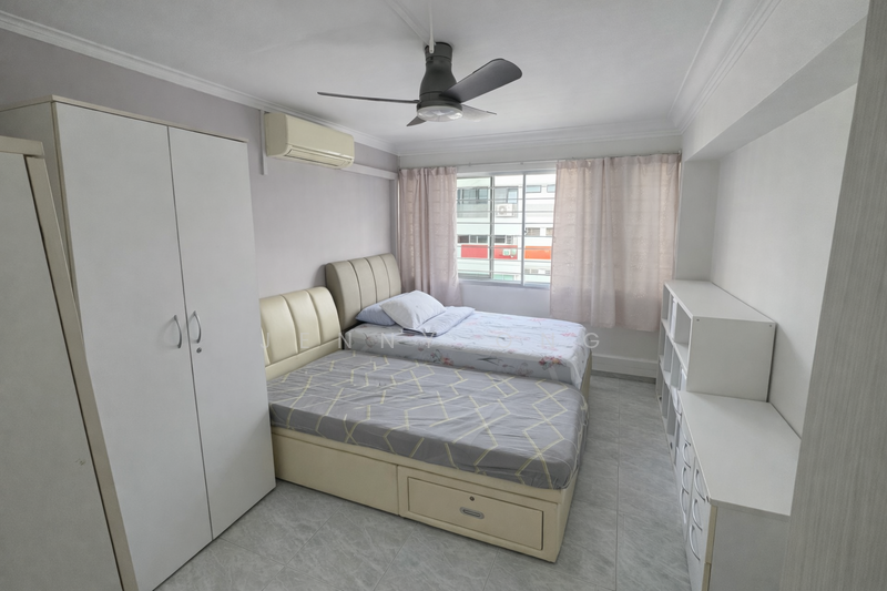 407 Serangoon Avenue 1 HDB Flat For Sale at S$ 938,000 | PropertyGuru Singapore - Bedroom