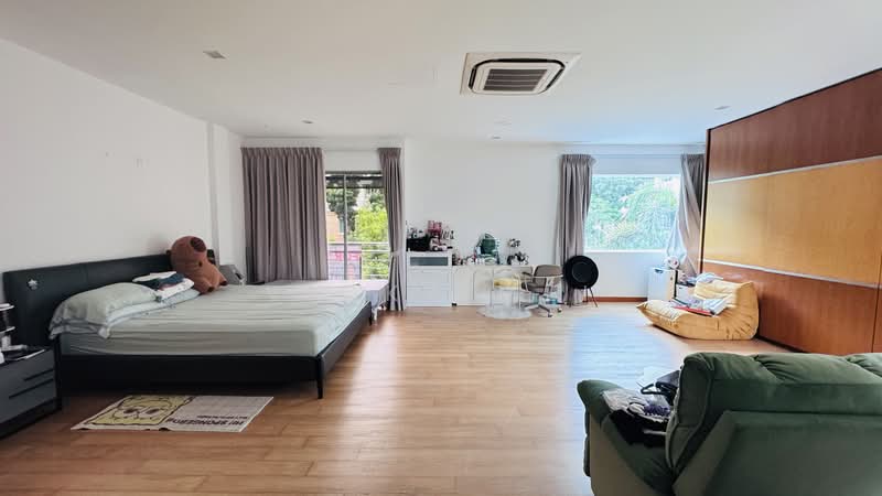 Duchess Avenue, Duchess Avenue, 6 Bedrooms, 7,500 sqft, Detached House For Sale, by Vicky Mei, 60227527 - Bedroom - PropertyGuru.com.sg