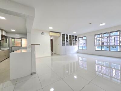 For Sale - 461C Bukit Batok West Avenue 8