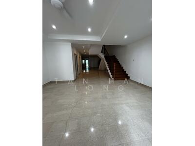 For Rent - How Sun Park