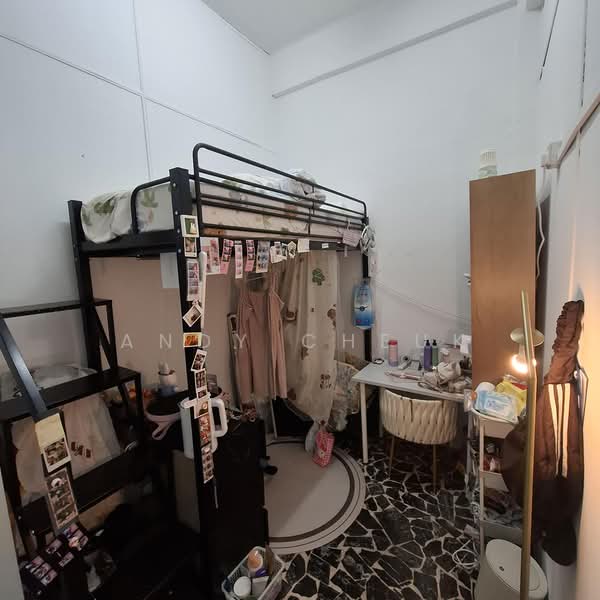 169643, , Room Rental, 70 sqft, Shophouse For Rent, by Andy Cheuk, 60227592 - Bedroom - PropertyGuru.com.sg