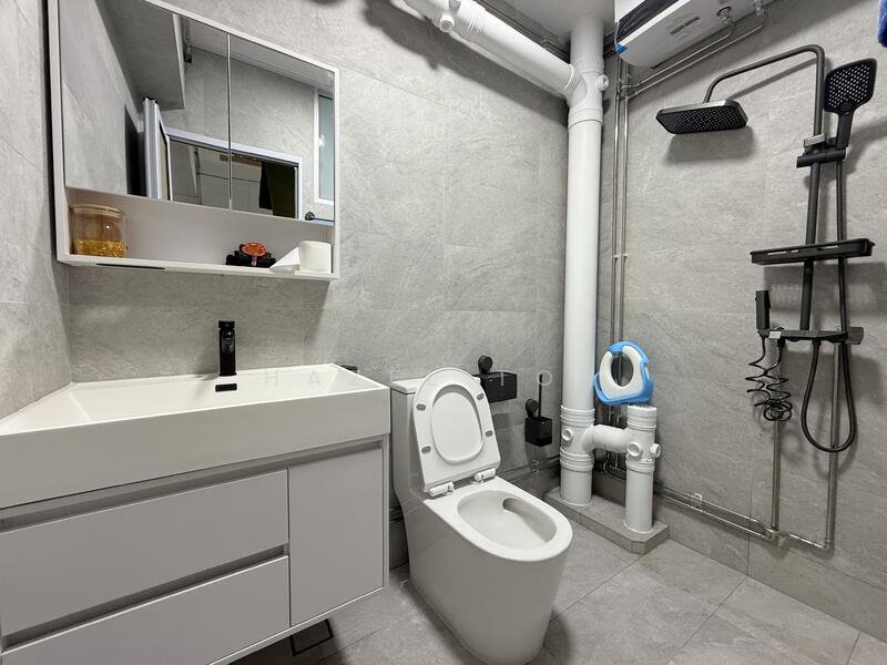 For Rent - 775 Woodlands Crescent