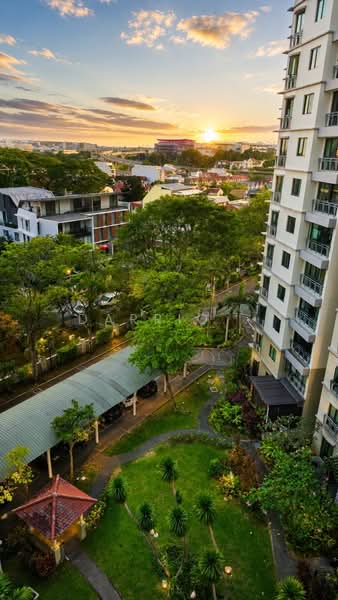 Simei Green Condominium, 1 Simei Street 4, 4 Bedrooms, 1,356 sqft, Condominium For Sale, by Darrio ., 60227682 - Exterior - PropertyGuru.com.sg