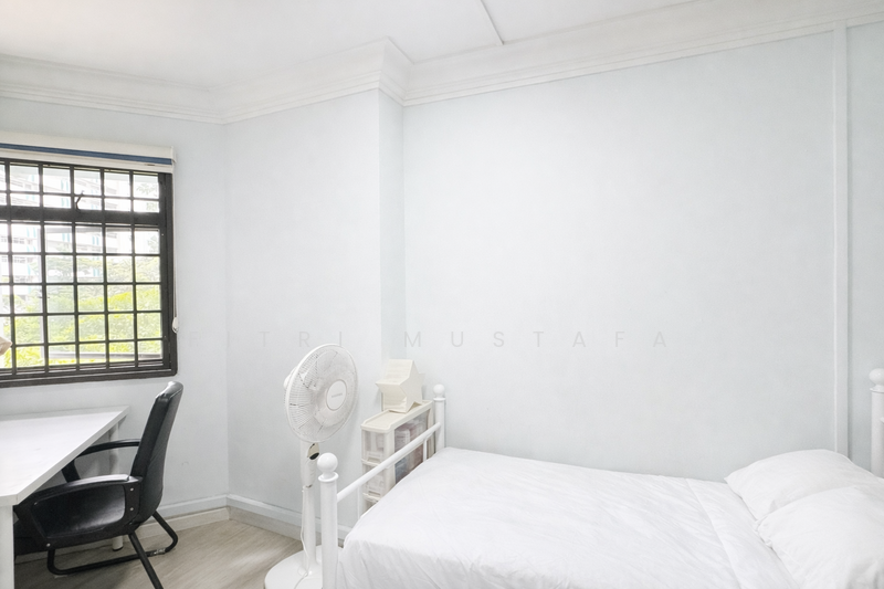 250C Compassvale Street HDB Flat For Sale at S$ 860,000 | PropertyGuru Singapore - Bedroom