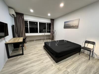 For Rent - Cairnhill Plaza