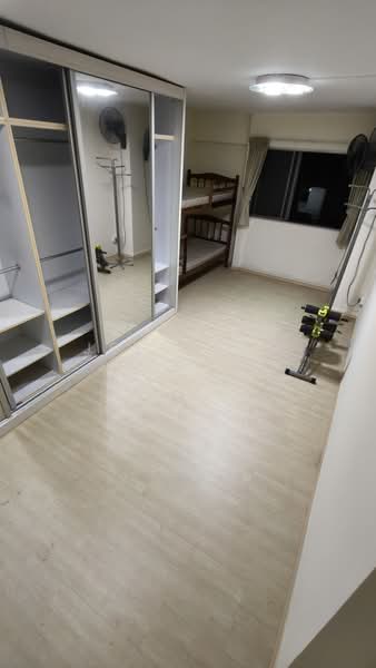 627 Ang Mo Kio Avenue 9, 627 Ang Mo Kio Avenue 9, 4 Bedrooms, 1,420 sqft, HDB Flat For Rent, by Jefferson Goh, 60228048 - Bedroom - PropertyGuru.com.sg