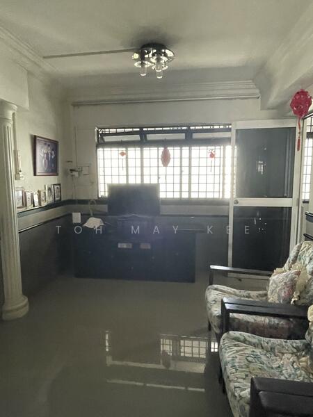 For Rent - 330 Woodlands Avenue 1