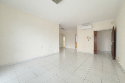 For Rent - Park East