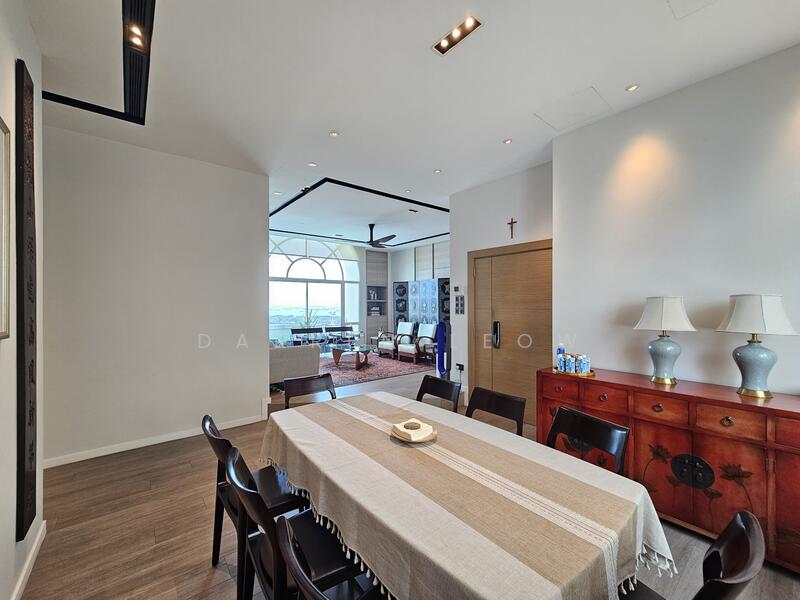 For Sale - Parbury Hill Condominium