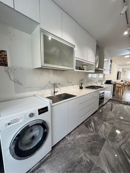 210 Hougang Street 21, 210 Hougang Street 21, 2 Bedrooms, 990 sqft, HDB Flat For Sale, by Jason Goh, 60228270 - PropertyGuru.com.sg
