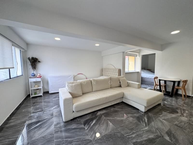 210 Hougang Street 21, 210 Hougang Street 21, 2 Bedrooms, 990 sqft, HDB Flat For Sale, by Jason Goh, 60228270 - PropertyGuru.com.sg