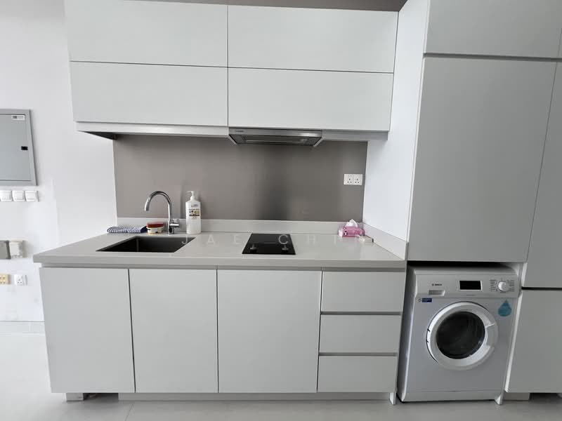 Neem Tree Apartment For Sale at S$ 779,888 | PropertyGuru Singapore - Kitchen