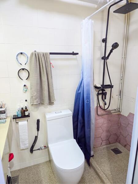 Bukit Panjang Ring Road HDB Flat For Sale at S$ 899,000 | PropertyGuru Singapore