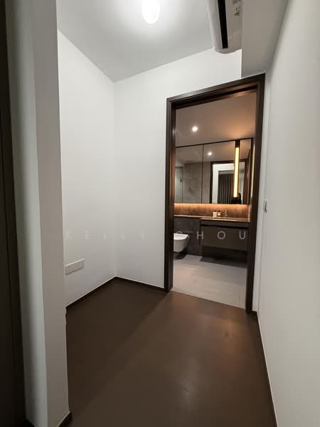 Tembusu Grand, 94 Jalan Tembusu, 1 Bedroom, 527 sqft, Condominium For Rent, by Kelly Chou, 60228533 - Bathroom - PropertyGuru.com.sg