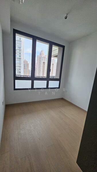 Irwell Hill Residences Condominium For Sale at S$ 1,518,000 | PropertyGuru Singapore - Bedroom