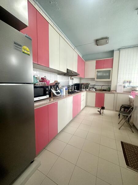 For Sale - 402 Fajar Road