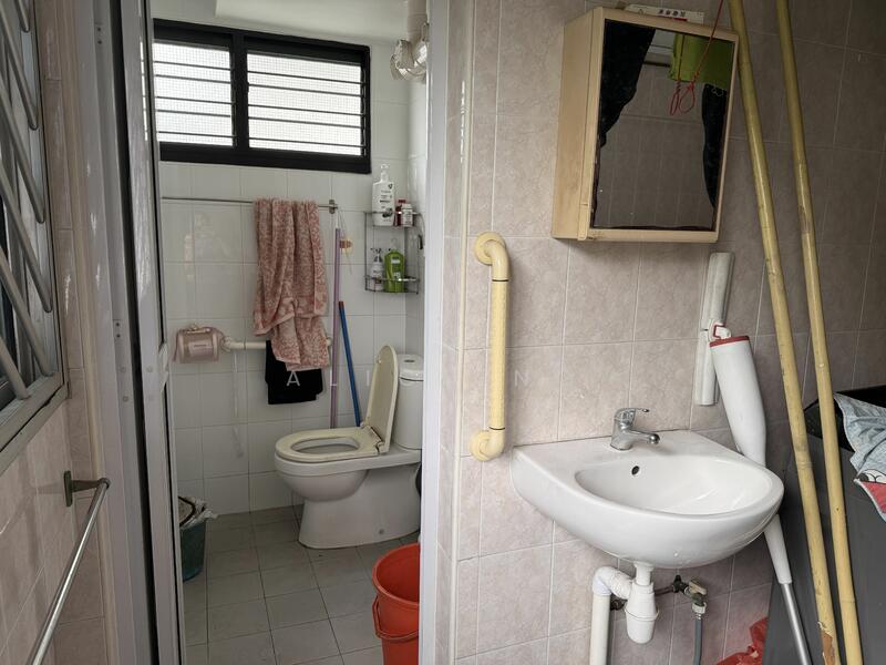 For Sale - 543 Bedok North Street 3