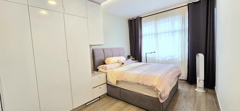 Master bedroom 2 photo 