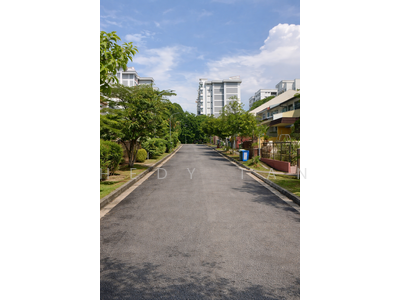 For Sale - Cheapest Freehold Terrace Near Mayflower MRT 💫 Ideal for Rebuild