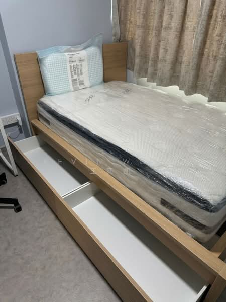 For Rent - 60 Strathmore Avenue