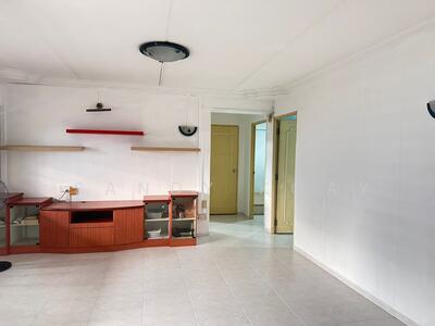 For Sale - 642 Jurong West Street 61