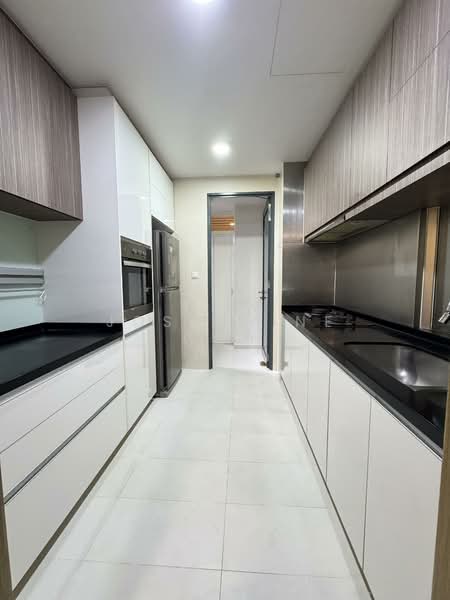 The Palette Condominium For Sale at S$ 2,220,000 | PropertyGuru Singapore - Kitchen