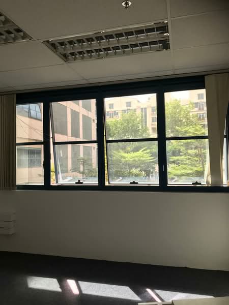 Ubi Techpark, 10 Ubi Crescent, 1,658 sqft, Light Industrial (B1) For Rent, by Lee Su Yi, 60229180 - Interior - CommercialGuru.com.sg
