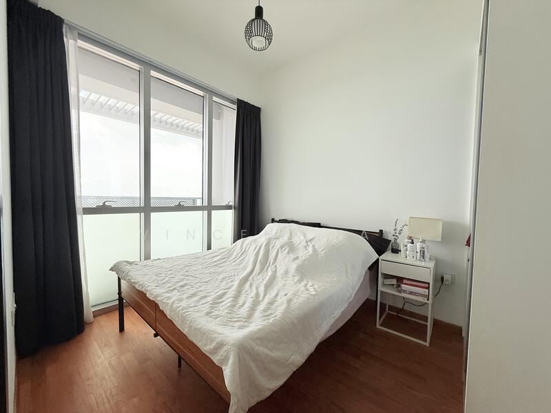 Eon Shenton, 70 Shenton Way, 2 Bedrooms, 538 sqft, Condominium For Rent, by Vincent Tay, 60229192 - PropertyGuru.com.sg