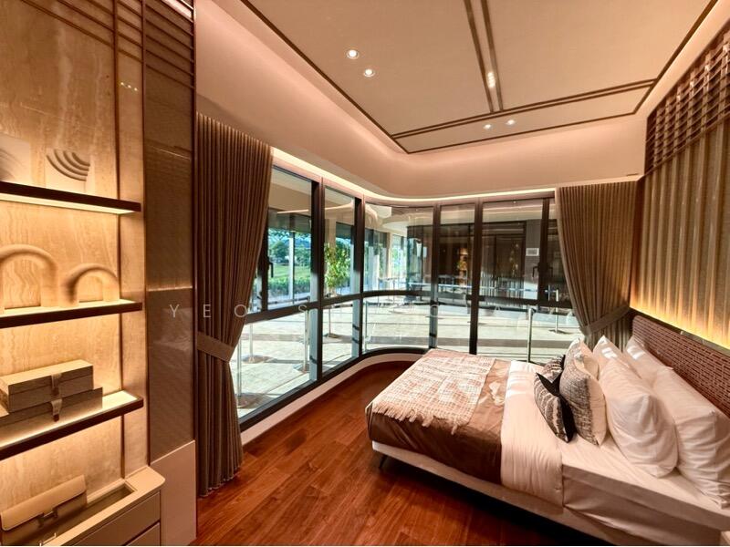 For Sale - One Marina Gardens