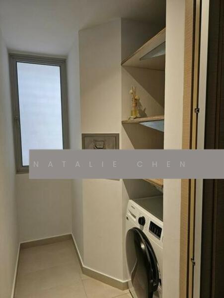 8 @ Mount Sophia Condominium For Sale at S$ 1,700,000 | PropertyGuru Singapore - Interior