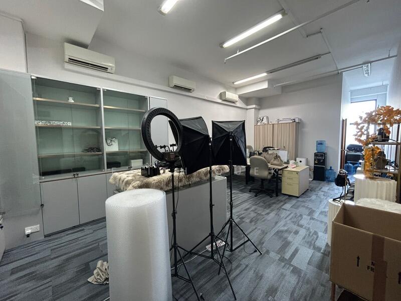 Tradehub 21, , 800 sqft, Light Industrial (B1) For Rent, by Faith Quek, 60229271 - CommercialGuru.com.sg