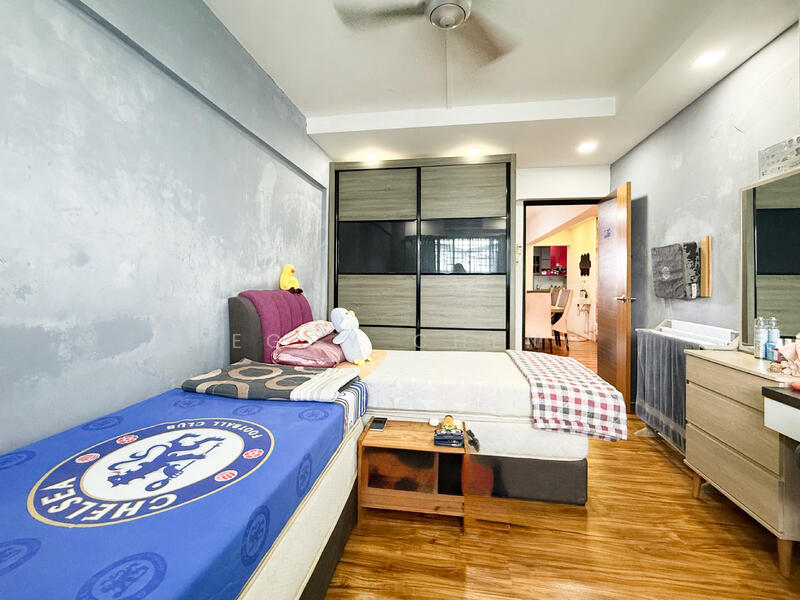 288 Tampines Street 22 HDB Flat For Sale at S$ 708,000 | PropertyGuru Singapore