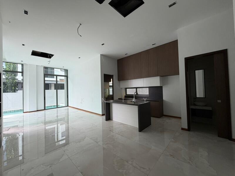 For Rent - 19 EAST COAST DRIVE