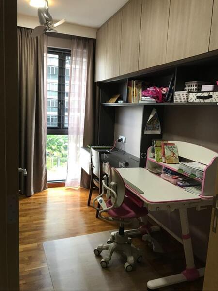 For Rent - SkyPark Residences