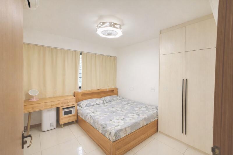 464A Bukit Batok West Avenue 8 HDB Flat For Sale at S$ 788,000 | PropertyGuru Singapore
