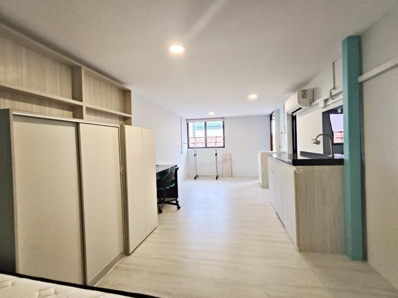 Shophouse Residential room for rent! At Guillemard Road!, 377 GUILLEMARD ROAD, 250 sqft, Shop / Shophouse For Rent, by Kerrine Thong, 60230137 - CommercialGuru.com.sg