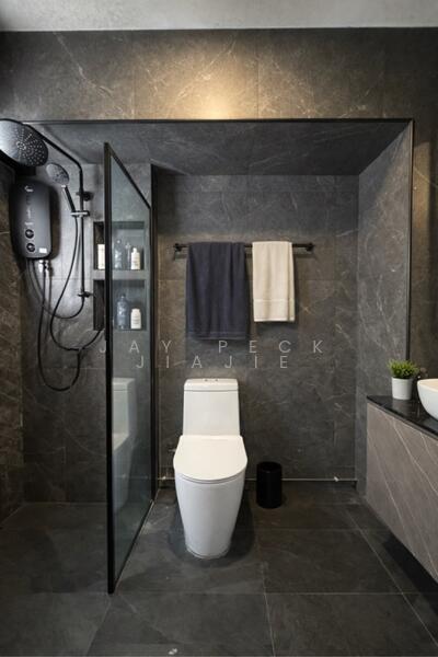 For Sale - 520 Woodlands Drive 14