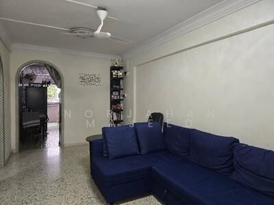 For Sale - 444 Ang Mo Kio Avenue 10