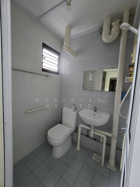 For Sale - 444 Ang Mo Kio Avenue 10