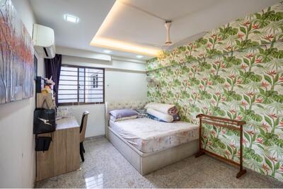 For Sale - 515 Jurong West Street 52