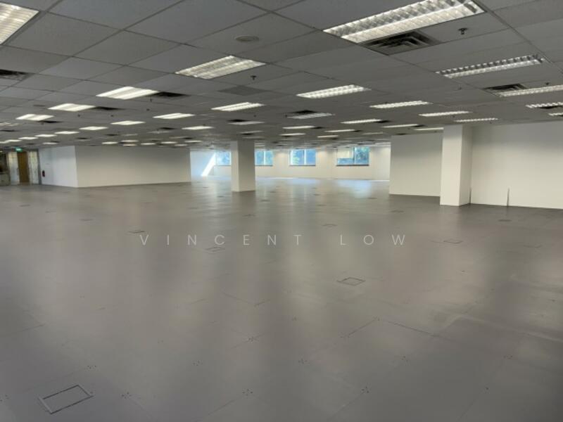 4 mins walk to MRT Office Training Centre School Medical, 180 Clemenceau Ave, 10,000 sqft, Office For Rent, by Vincent Low, 60230476 - CommercialGuru.com.sg
