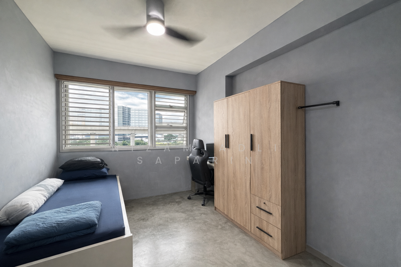 218D Boon Lay Avenue HDB Flat For Sale at S$ 790,000 | PropertyGuru Singapore - Common Bedroom 1