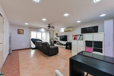 For Sale - 555 Woodlands Drive 53