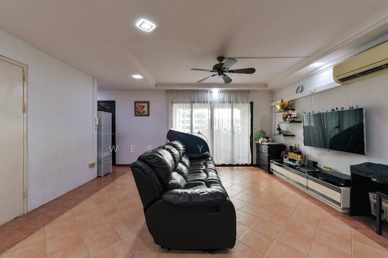 For Sale - 555 Woodlands Drive 53