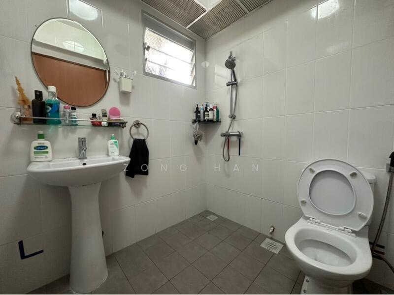 For Rent - 636C Senja Parc View