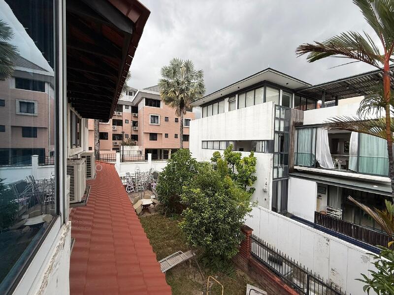 Corner Terrace in D19 Corner Terrace For Sale at S$ 6,200,000 | PropertyGuru Singapore