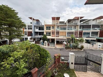 For Sale - Corner Terrace in D19