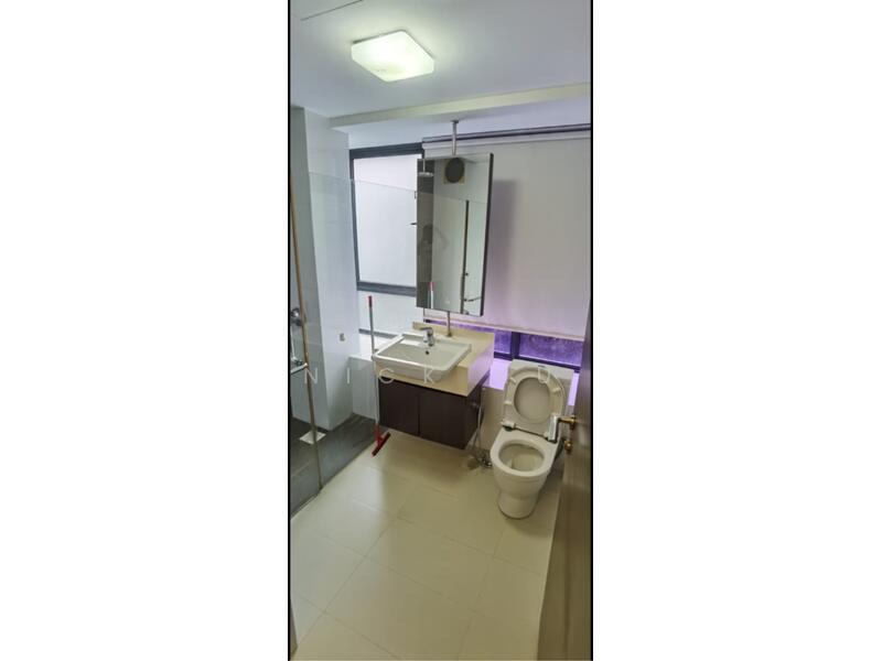 Airstream Condominium For Sale at S$ 750,000 | PropertyGuru Singapore