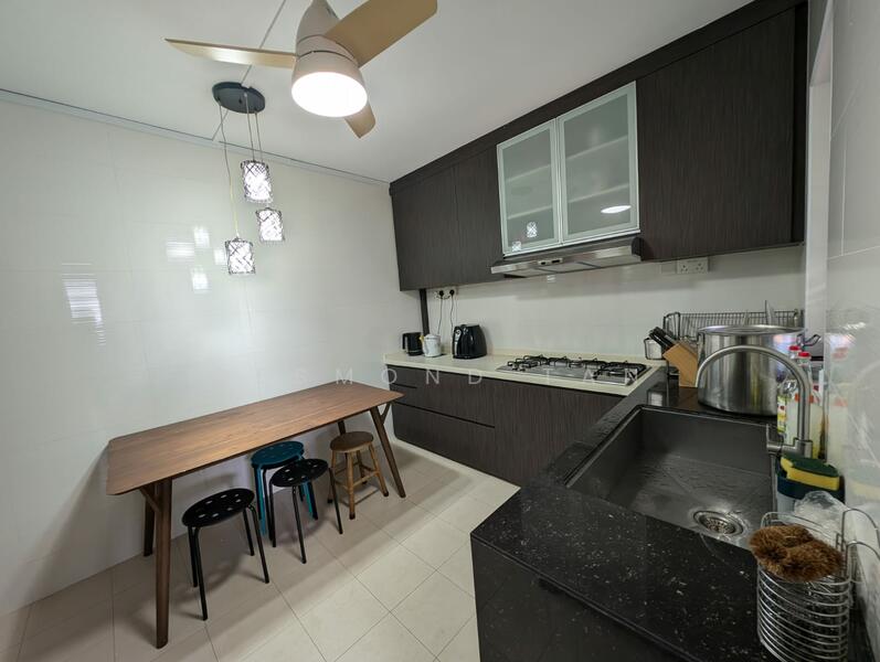 For Rent - 328 Tampines Street 32