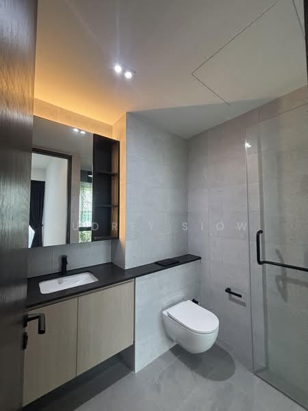 Jervois Mansion, 4 Jervois Close, 2 Bedrooms, 786 sqft, Condominium For Rent, by Audrey Siow, 60231108 - Bathroom - PropertyGuru.com.sg
